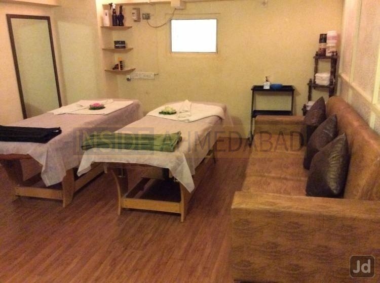 6 Sense Spa in C G Road in C G Road