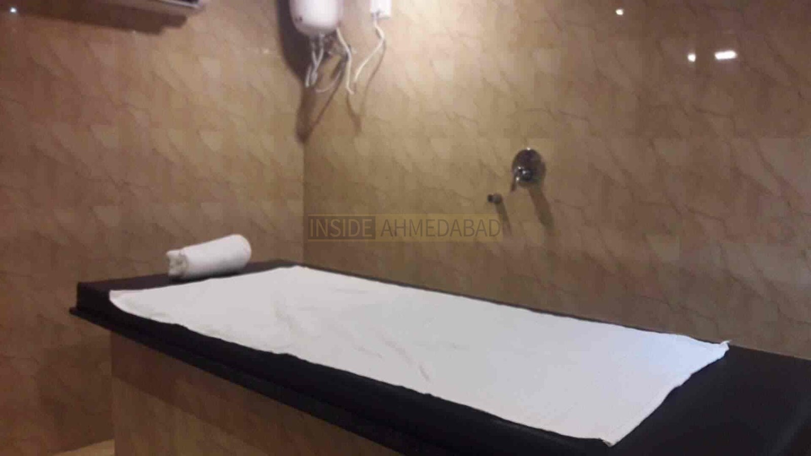 7 Stone Hammam in Sola in Sola