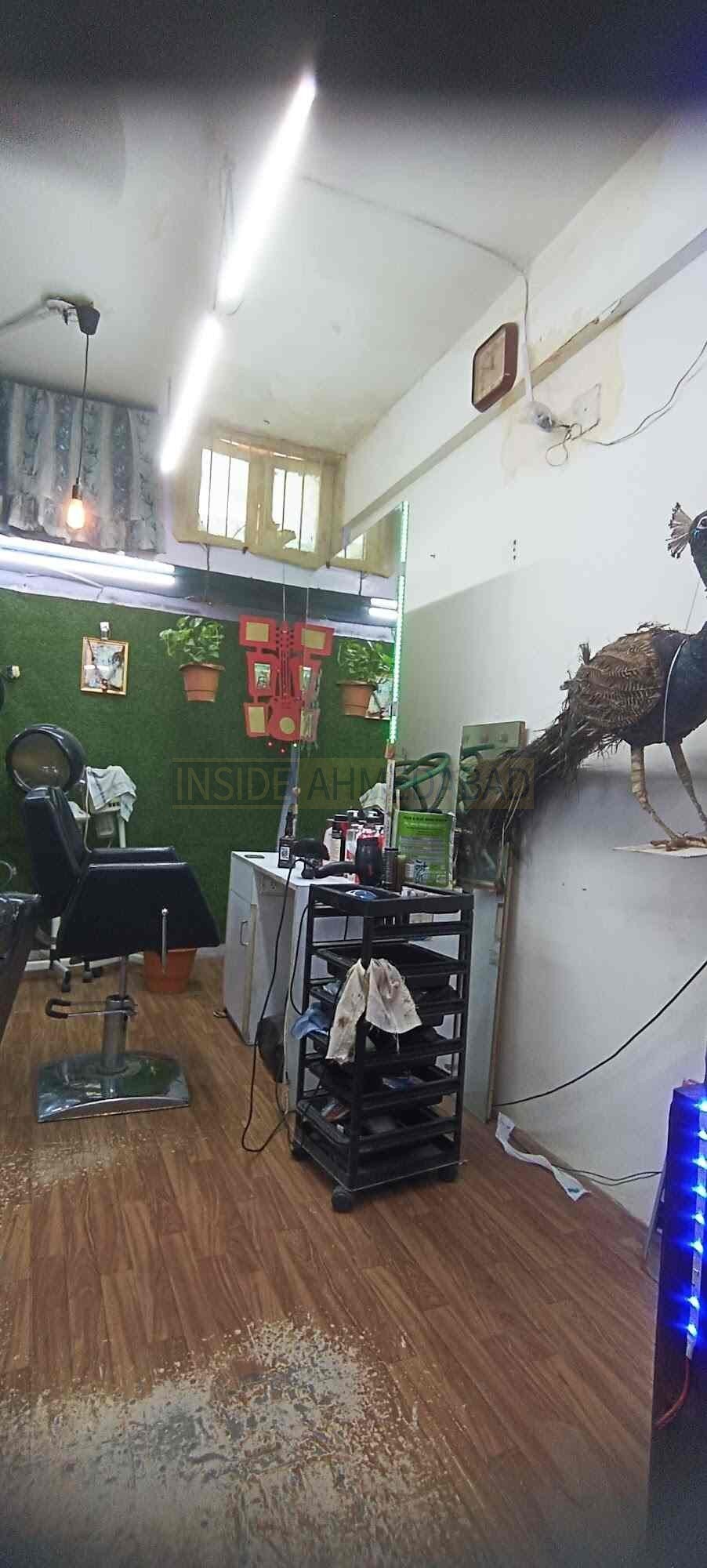 Akash Saloon in Ambawadi in Ambawadi