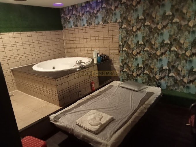 Avantara Spa Bopal, in Bopal