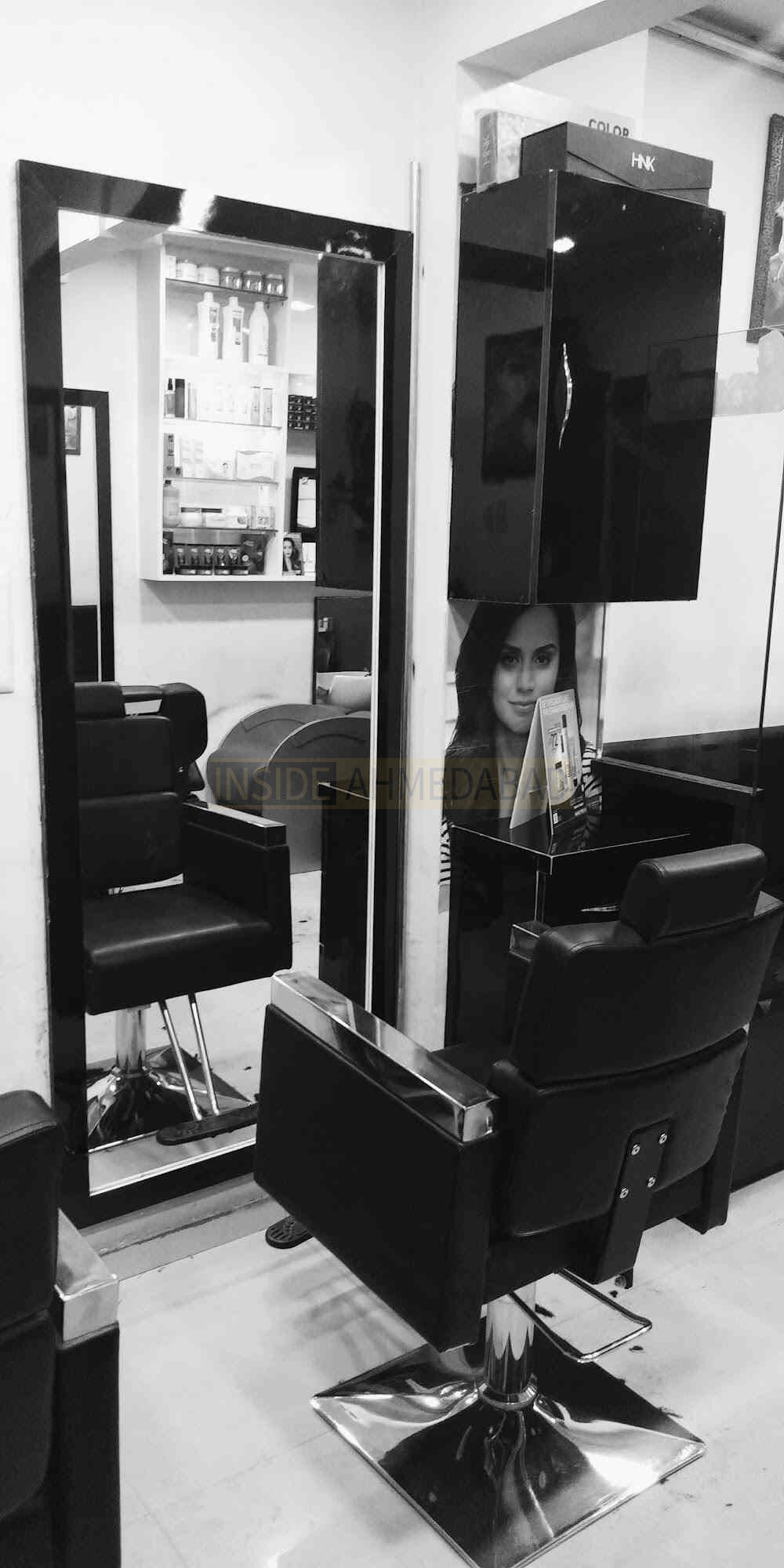 Beb's & Boy's Unisex Salon in Maninagar in Maninagar