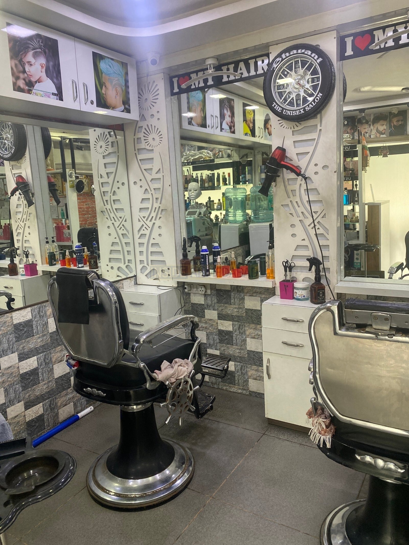 Bhavani Hair Cut For Men in Maninagar in Maninagar