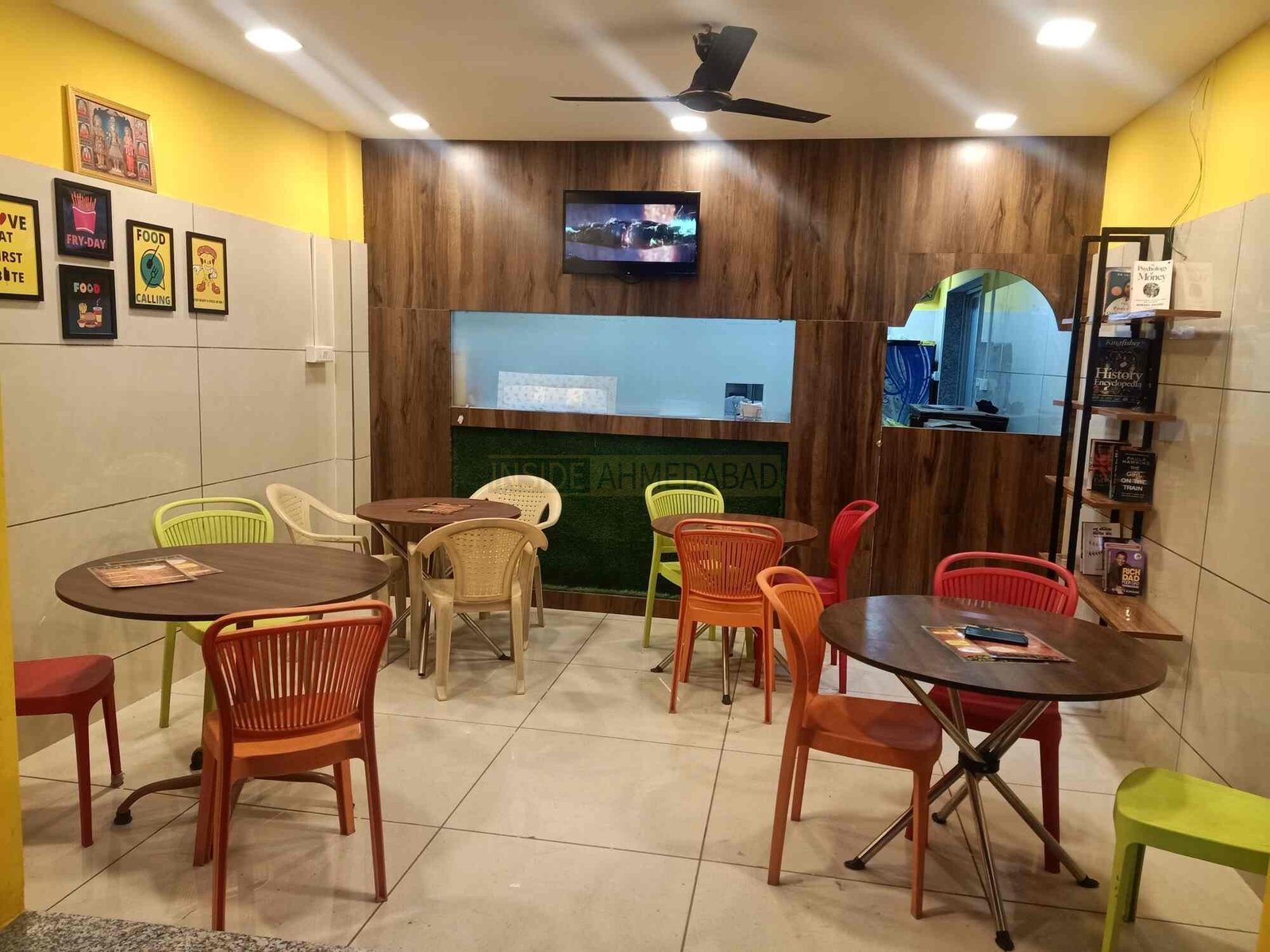 Collegian Cafe in Behrampura