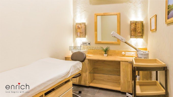 Enrich Salon in Bopal