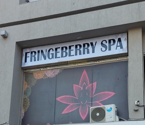 Frin Spa in Satellite