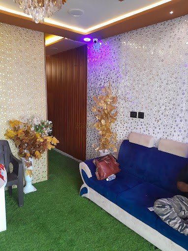 Gautam Buddha Luxurious Spa in Shyamal