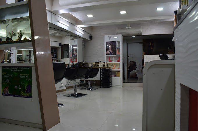 Glamour Touch Salon - Bridal Makeup in Maninagar in Maninagar