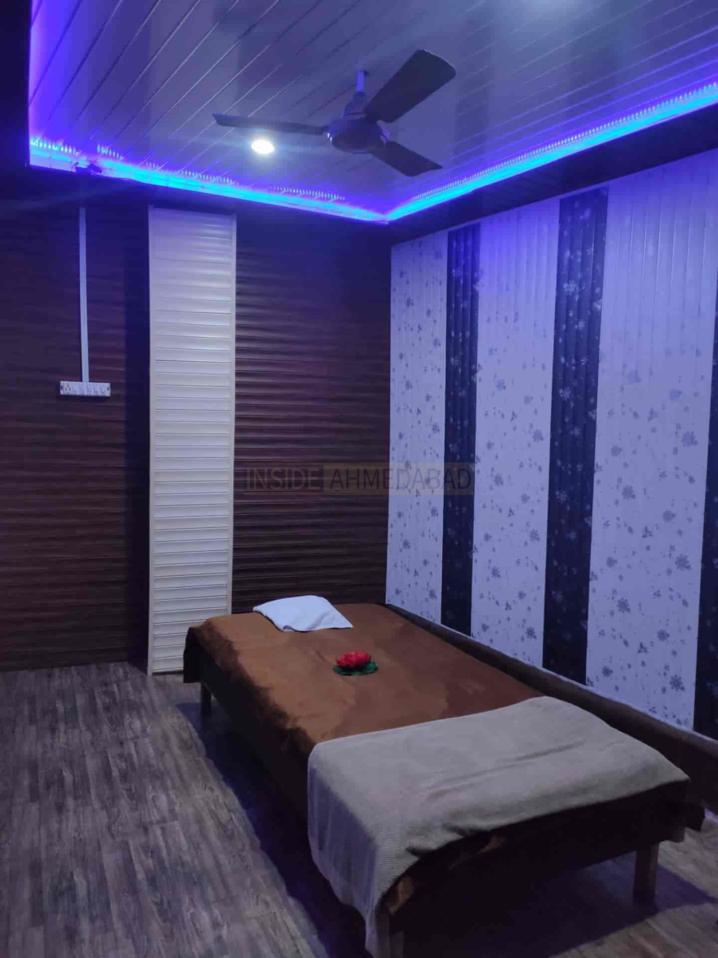 Gold Thai (Spa) in Shahibaug in Shahibaug