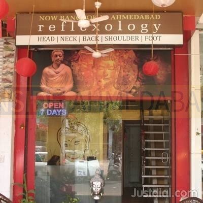 Humming Birds Spa And Salon in Navrangpura in Navrangpura
