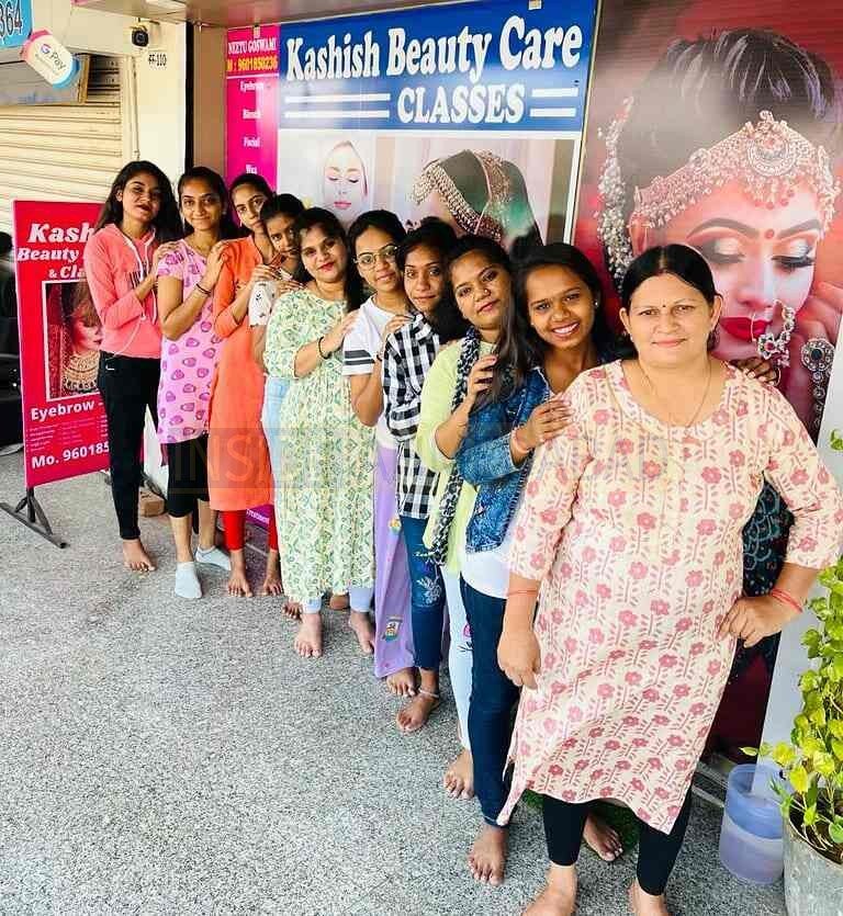Kashish Beauty Care Makeover & Academy in Chandkheda in Chandkheda