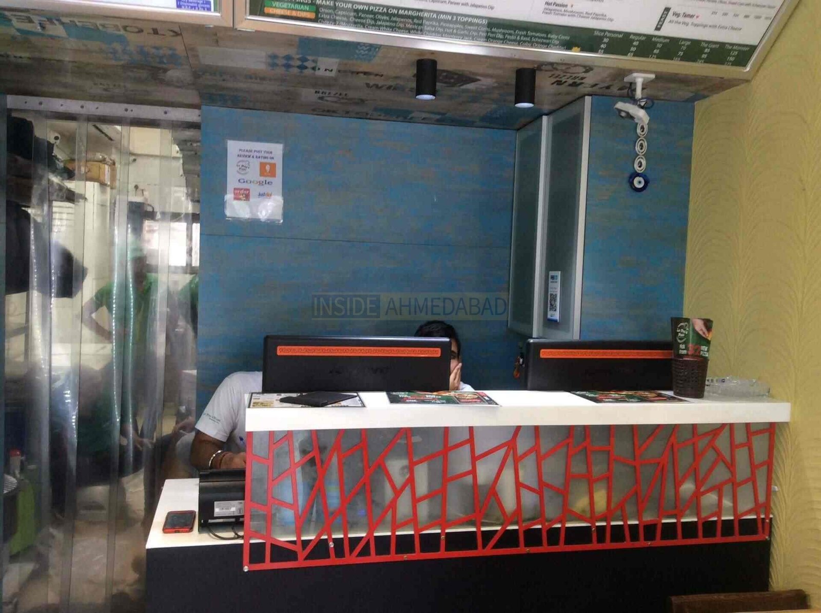 La Pino'z Pizza in Shahibaug