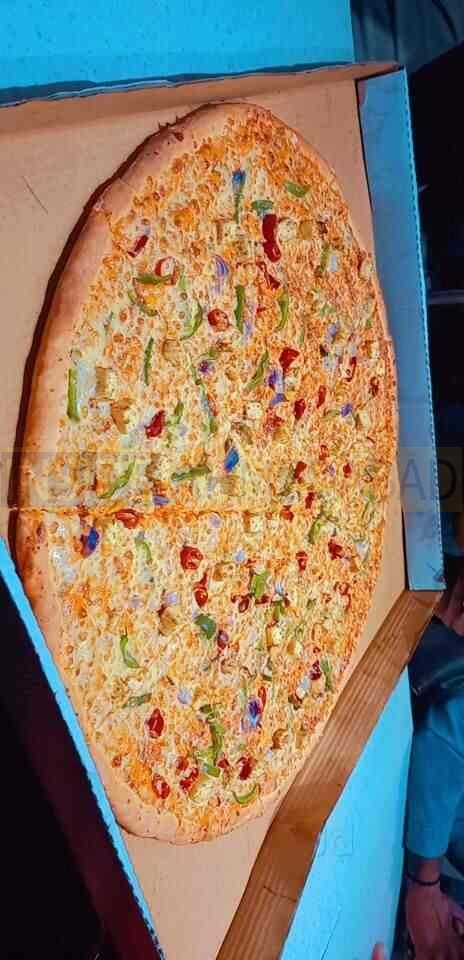 La Pinoz Pizza in Gota