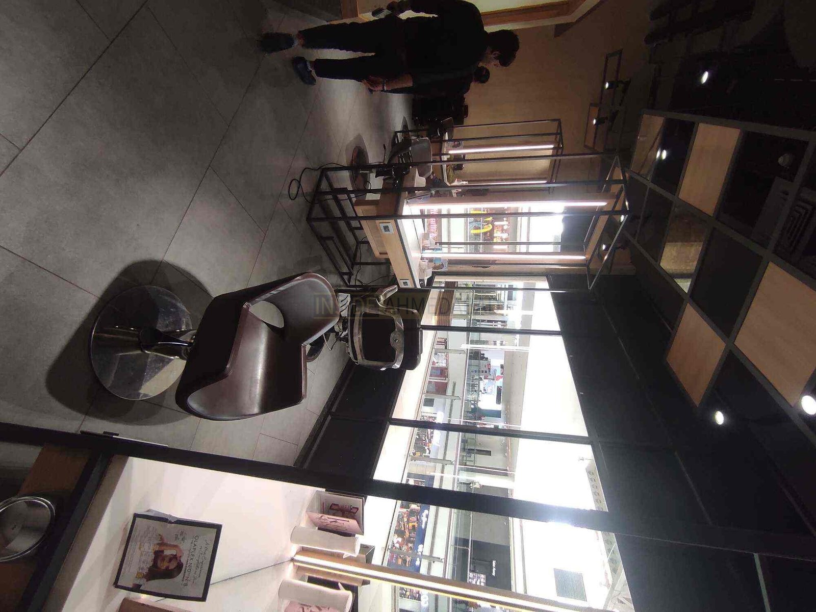 Looks Salon (Nexus  One) in Vastrapur in Vastrapur