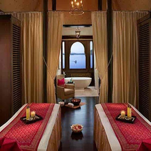 Lovers Spa in Ambli