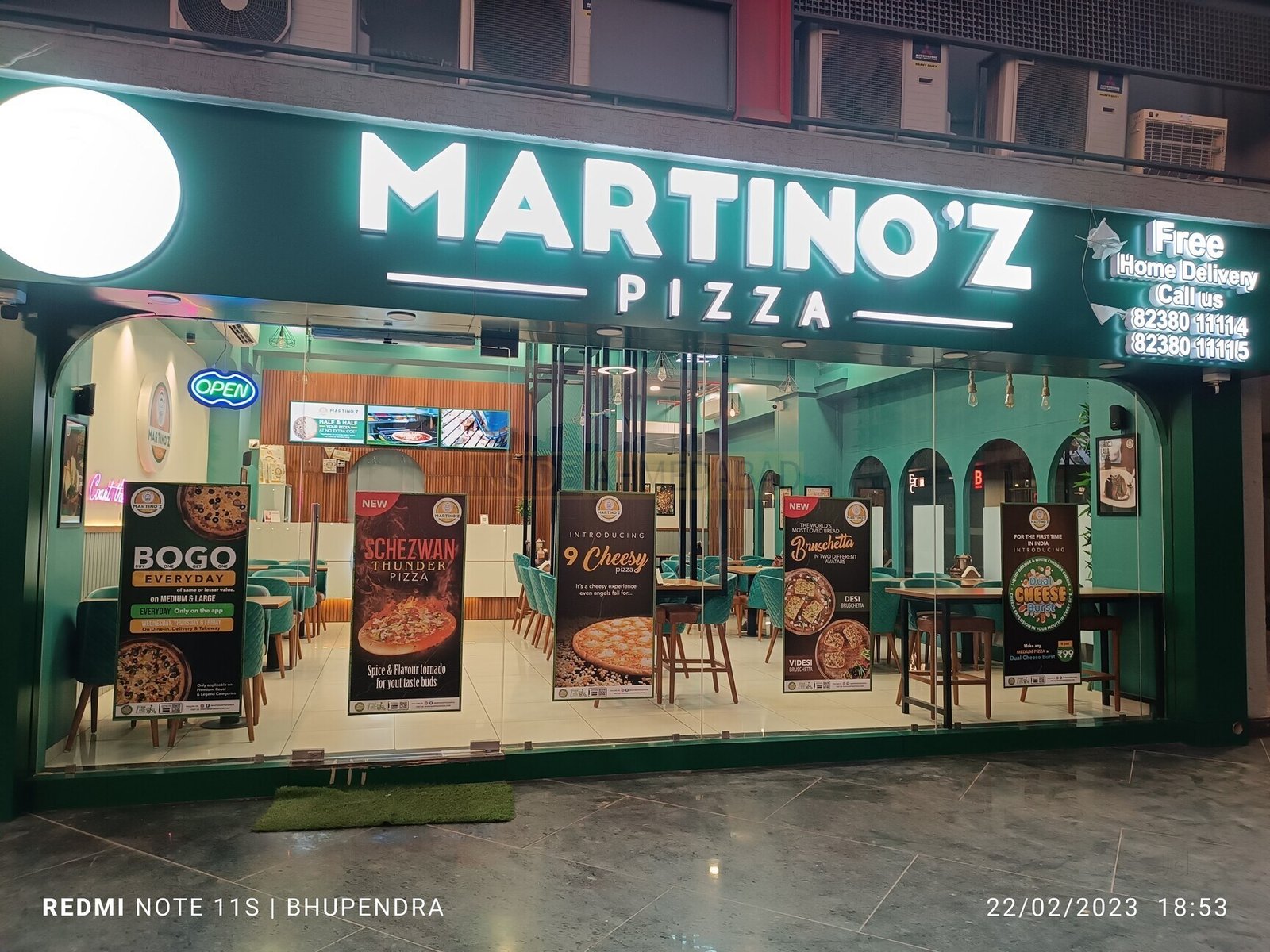 Martinoz Pizza in Gota