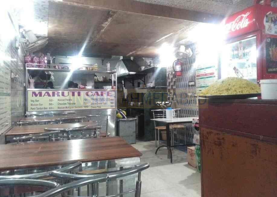 Maruti Cafe in Shahibaug