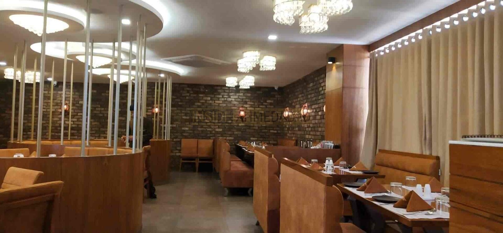 Memento Restaurant & Banquet in Ranip