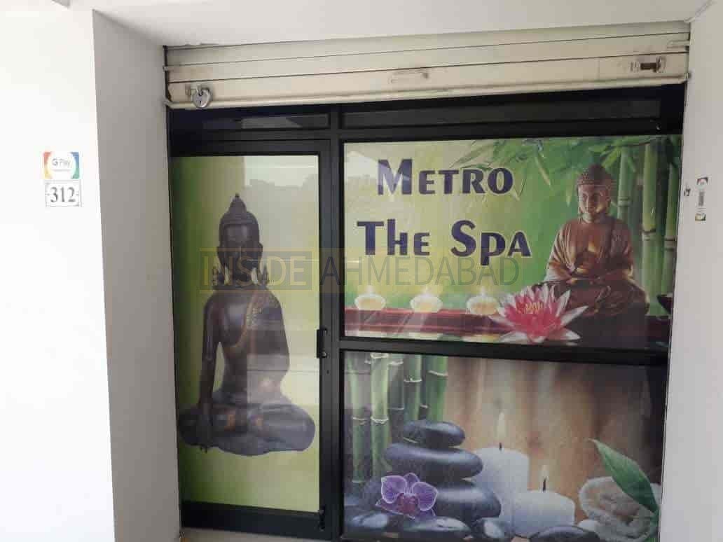 Metro The Spa in Naroda in Naroda