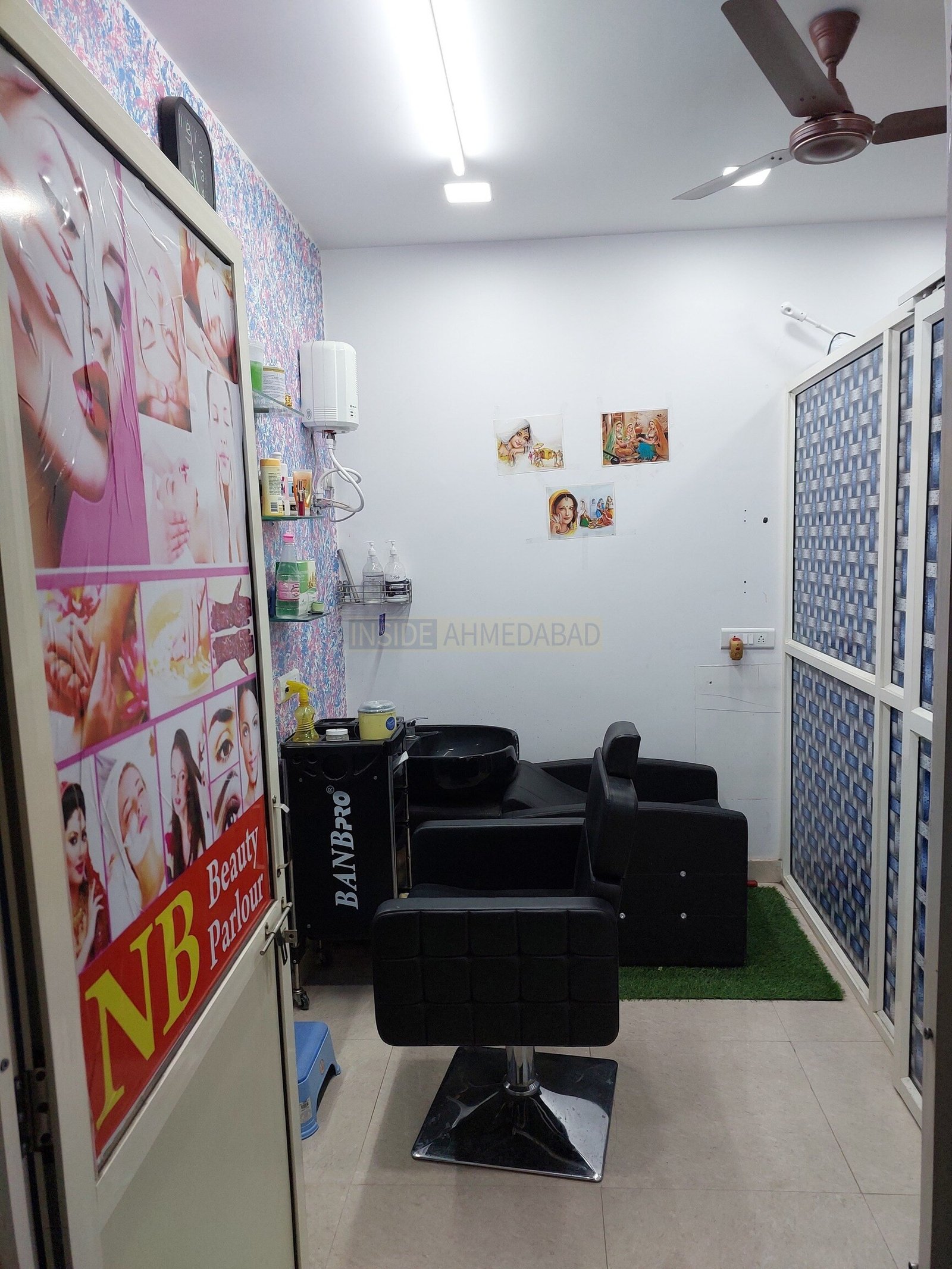 N B Unisex Salon in Ellis Bridge in Ellis Bridge
