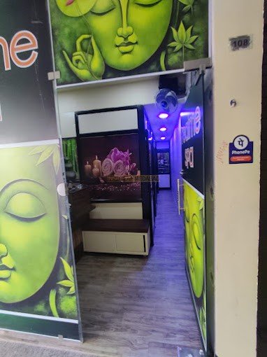 Realme Spa in Jagatpur