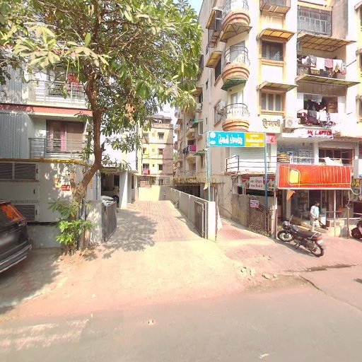 Silk Spa in Vastrapur