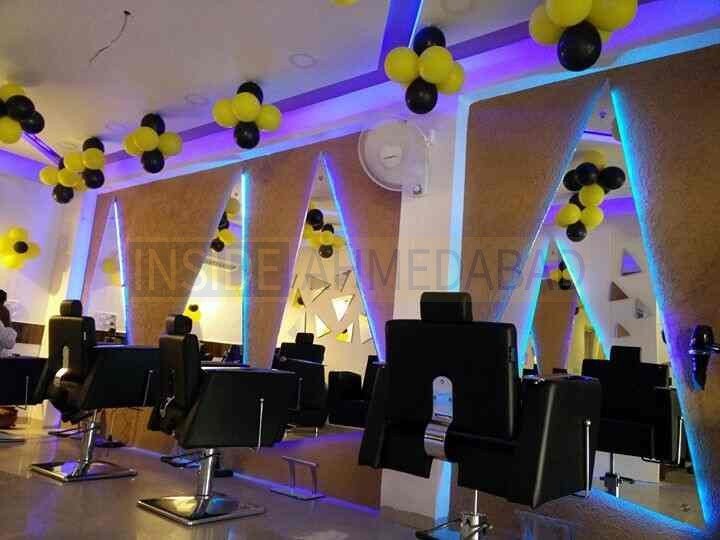 Slix Family Salon in Shahibaug in Ahmedabad