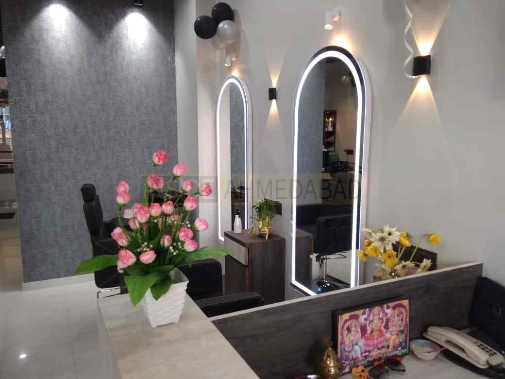 T & T Salon in Chandkheda in Chandkheda