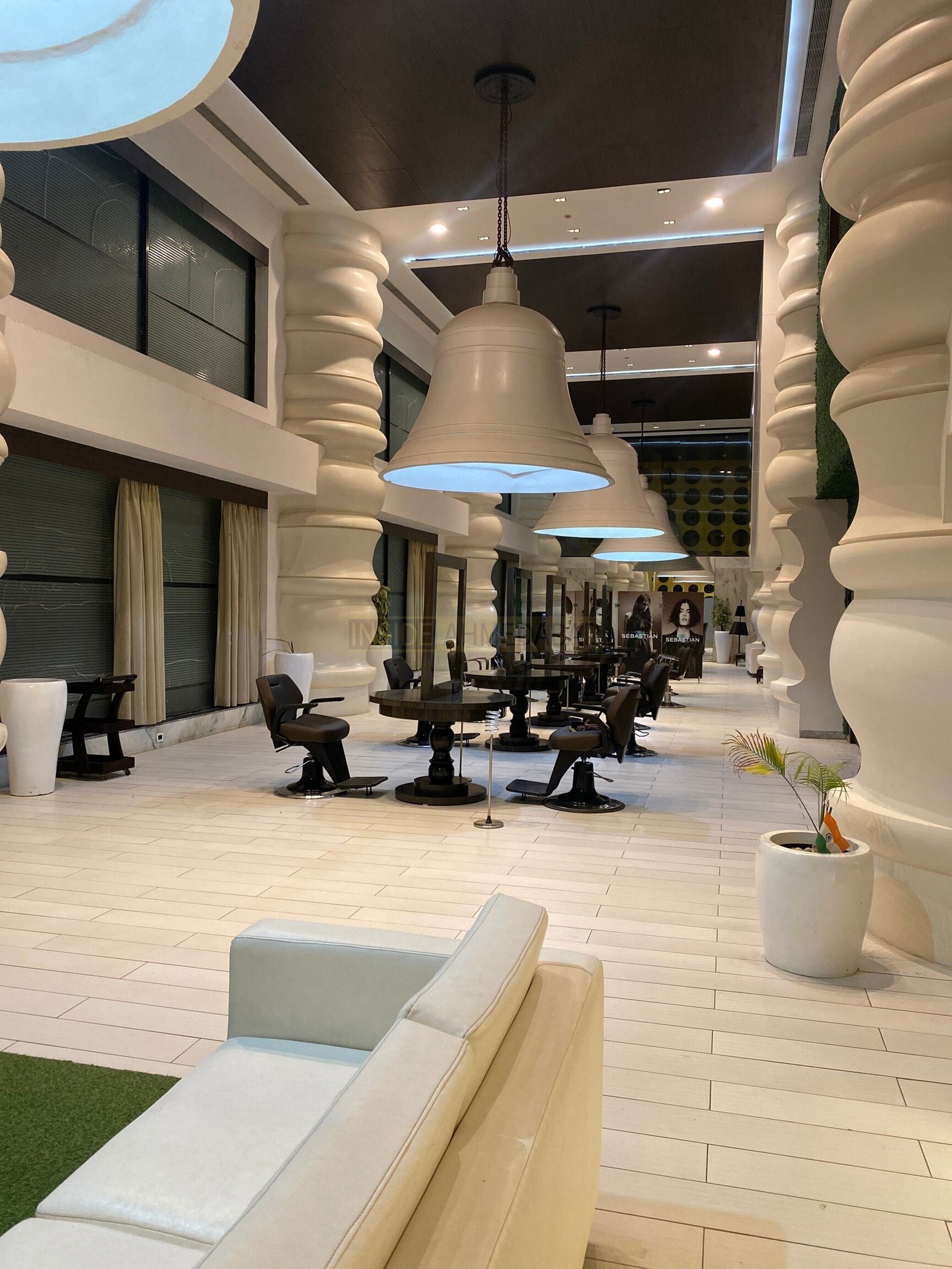 The Empire Beauty Bar in Shela in Shela