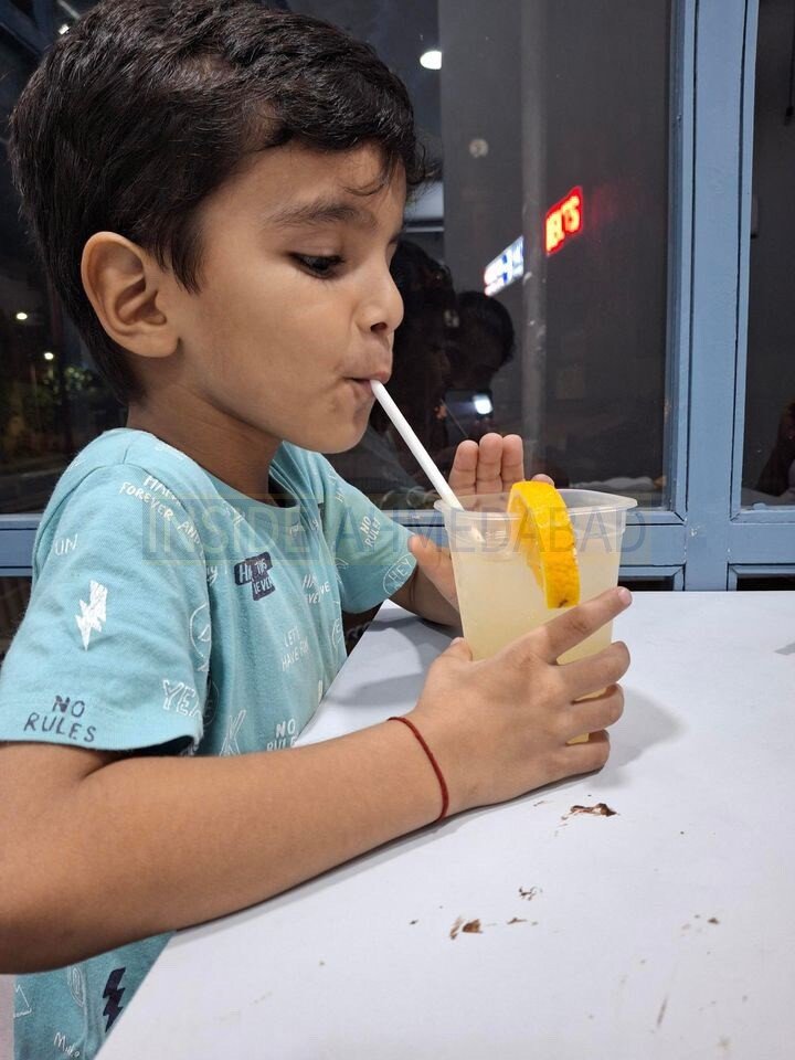 The Quench in Maninagar