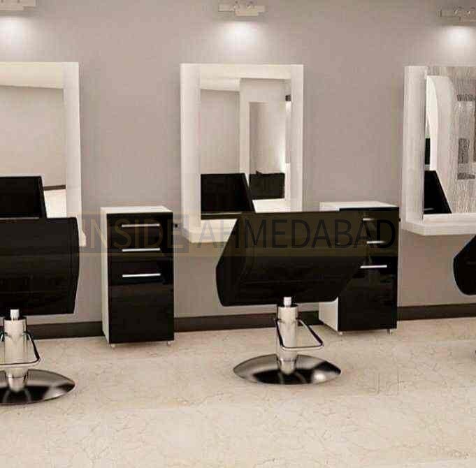 Upkap Beauty Salon in Prahladnagar in Prahladnagar