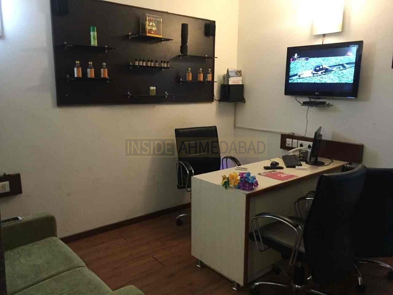 Voilet Heaven Spa in C G Road in C G Road