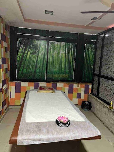 Wildberry spa in Naranpura